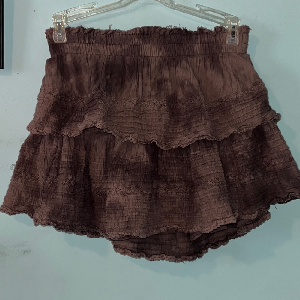 Ruffled skirt